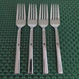 Reed & Barton ADDISON Salad Forks Set Lot of 4, 18/10 Stainless Everyday Glossy